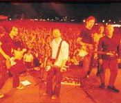 radiohead-glastonbury-1997